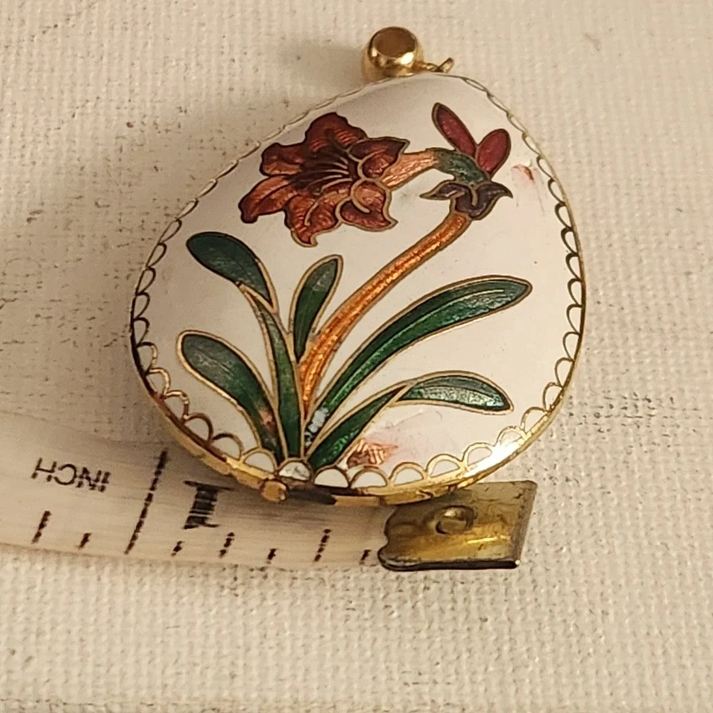 Vintage Cloisonne Enamel‎ Egg Pendant White Orange Floral Lily Gold Tone Charm